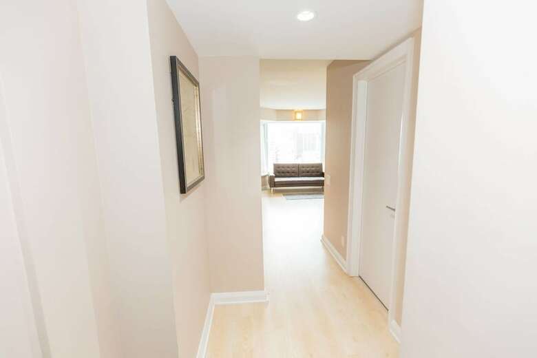Apartamentos Luxury Yorkville Downtown Condo