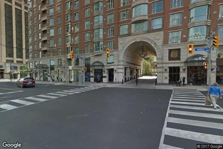 Apartamentos Luxury Yorkville Downtown Condo