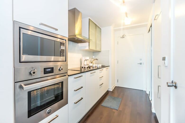 Apartamentos New!! Couples Retreat.luxury Condo.central