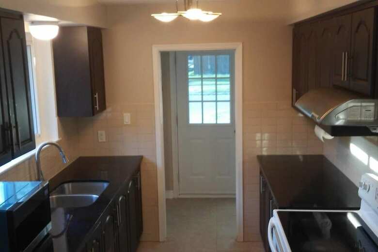 New !! Home Away From Home In The Gta