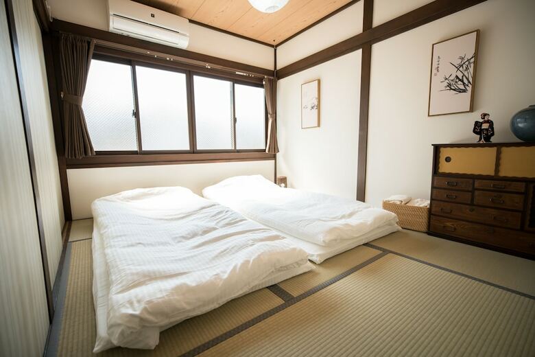 Hotel Karan Toji