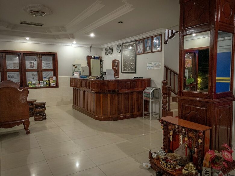 Hotel Cheata Inn