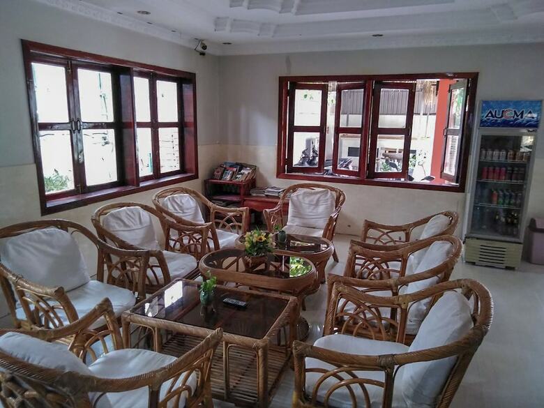 Hotel Cheata Inn
