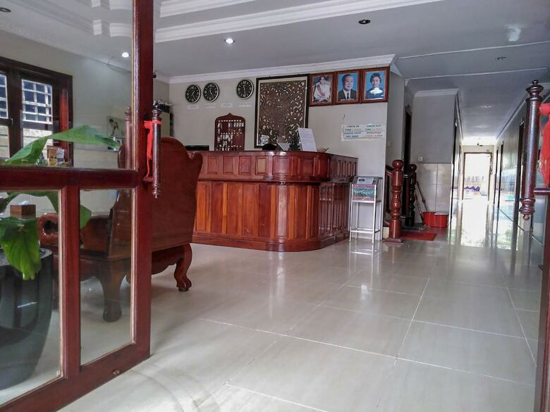 Hotel Cheata Inn