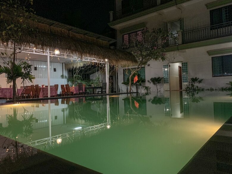 Hotel Cheata Inn