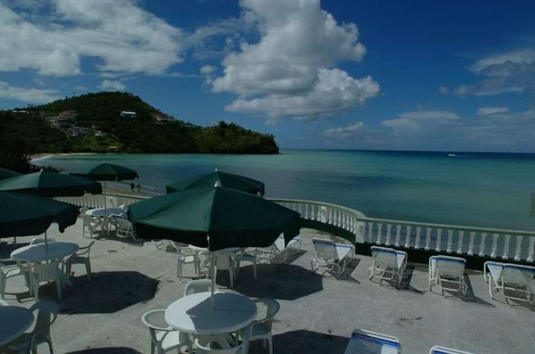 Hotel Kalinago Beach Resort