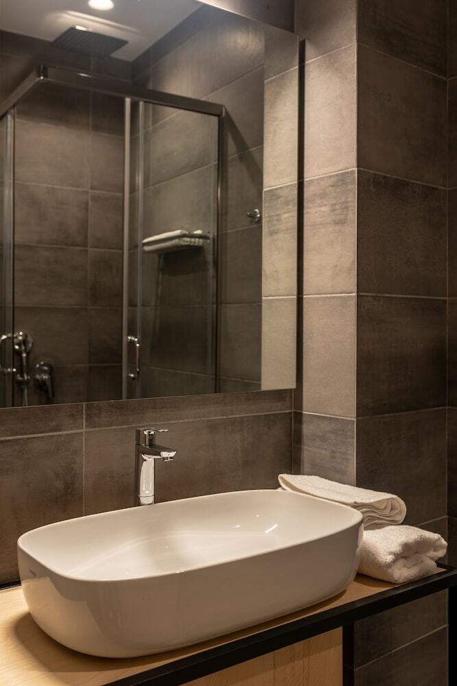 Hotel St. Bjur Suites
