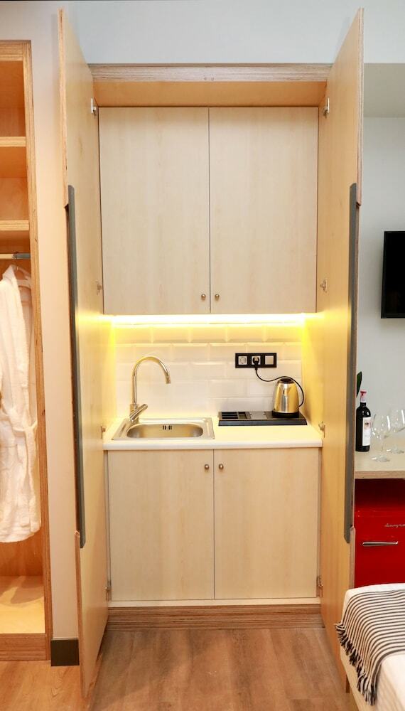 Hotel St. Bjur Suites