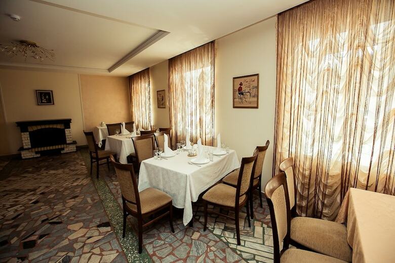 Hotel Lastochka