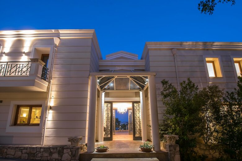 Posada Mansion By Checkin
