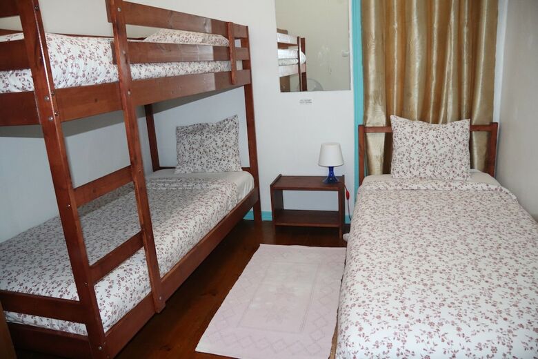 Hotel Atlantic Hostel