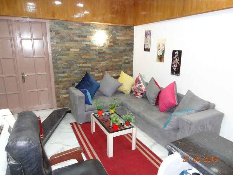 Hostal Gardenia Hotel