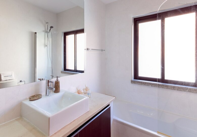 A24 - Luzbay Beach Apartment By Dreamalgarve