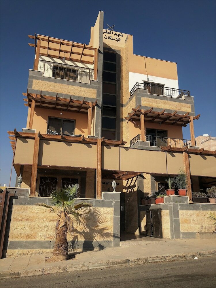 Apartamentos Sea View Luxury Furnished Flat