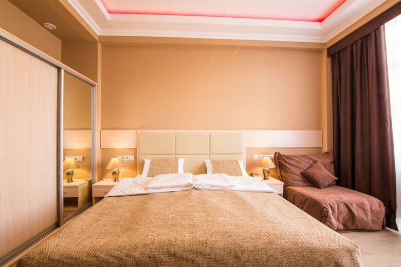 Hotel Ml