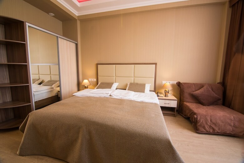 Hotel Ml