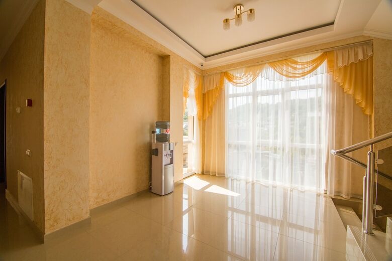 Hotel Ml
