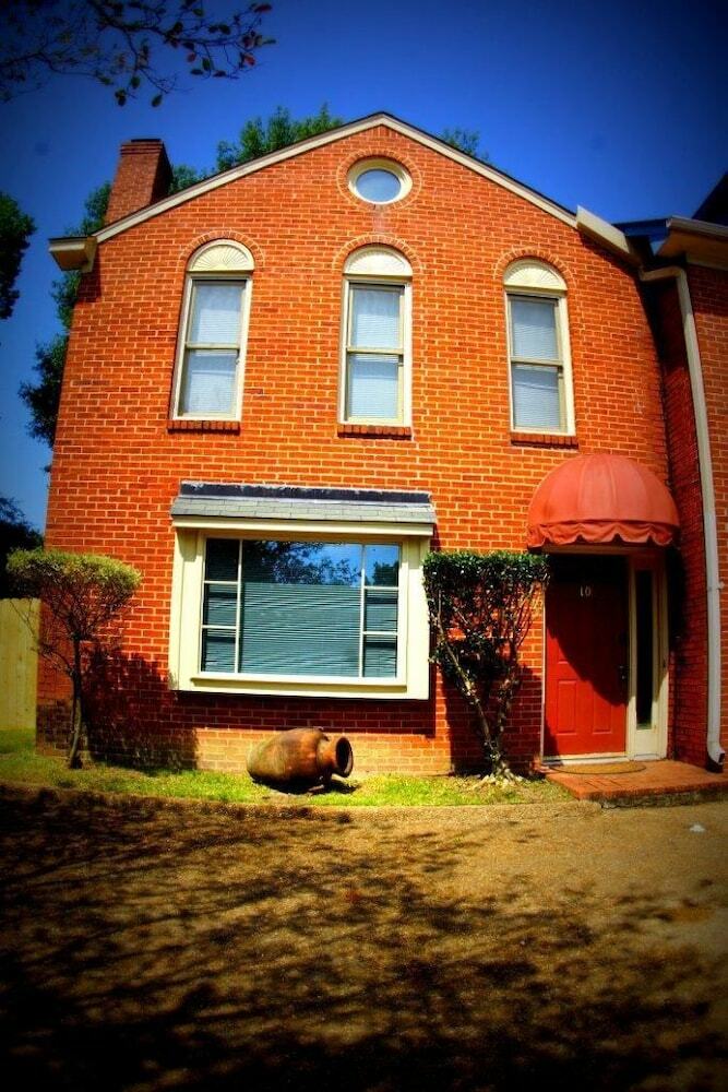 T&l Properties Llc