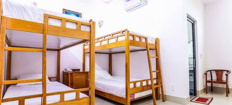 Hostal Queen Boutique Hotel - Hostel