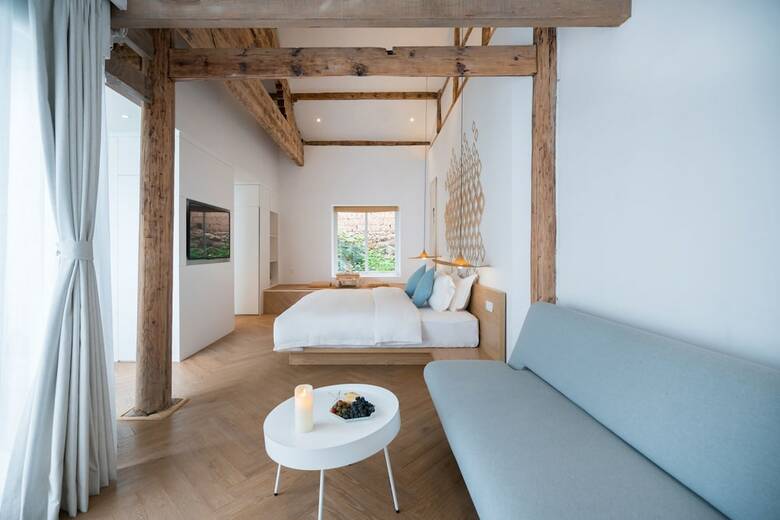 Floral Hotel Lijiang Guangyin Designer