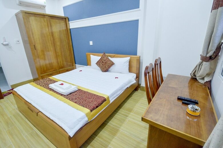 So Ri Hotel