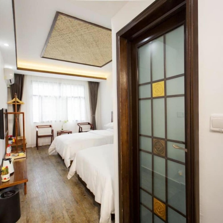 Floral Hotel Fenghuang Poshan Mansion