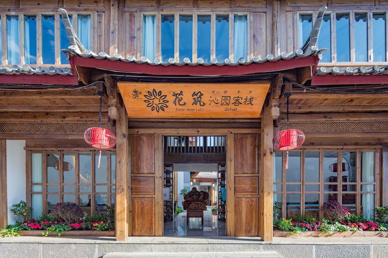 Floral Hotel Lijiang Qinyuan