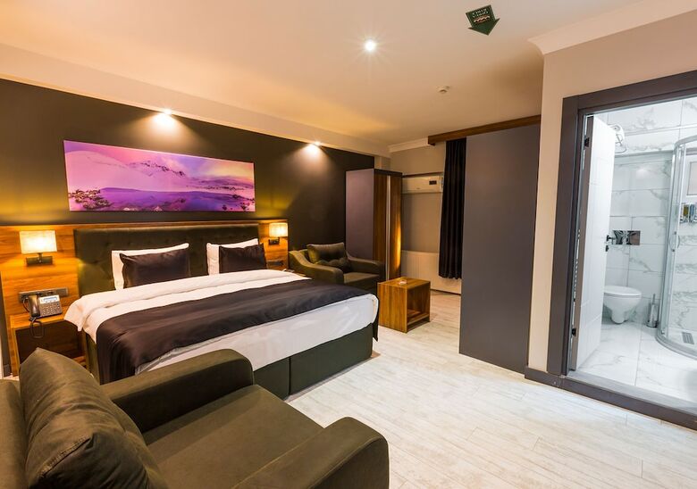 Hotel Azra Suite Otel