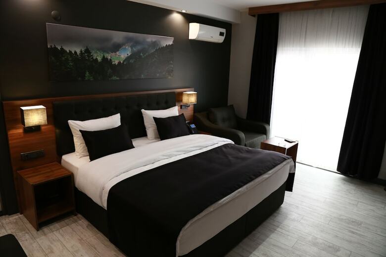 Hotel Azra Suite Otel