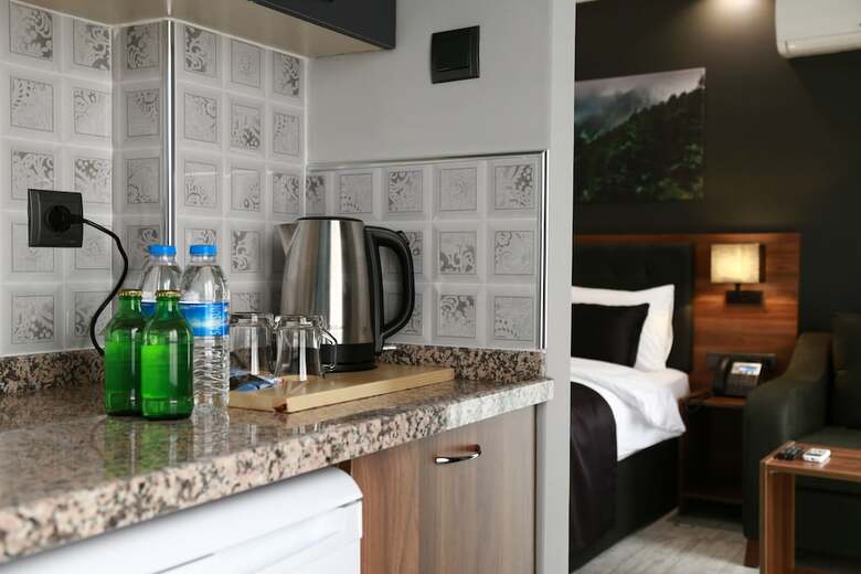 Hotel Azra Suite Otel