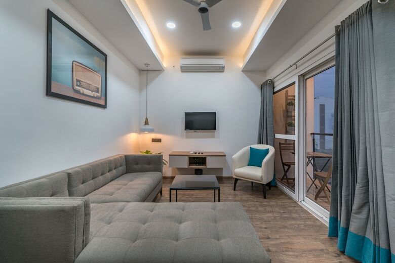 Bed & Breakfast Skyla Serviced Suites