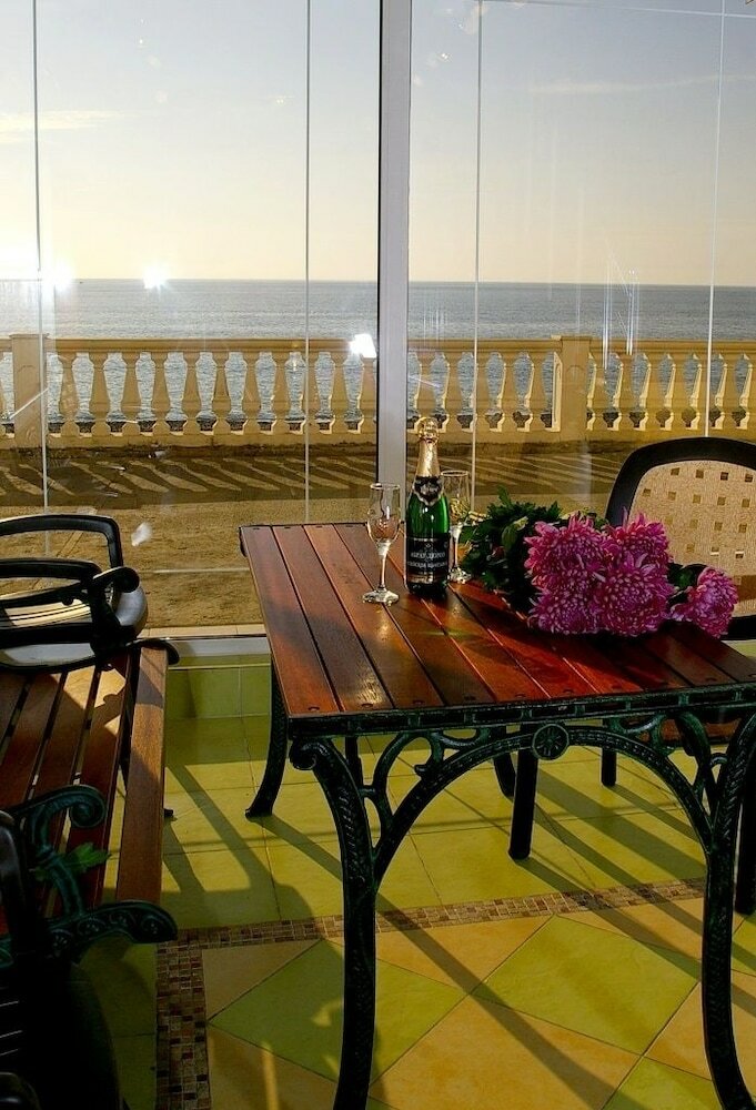 Pioner Hotel