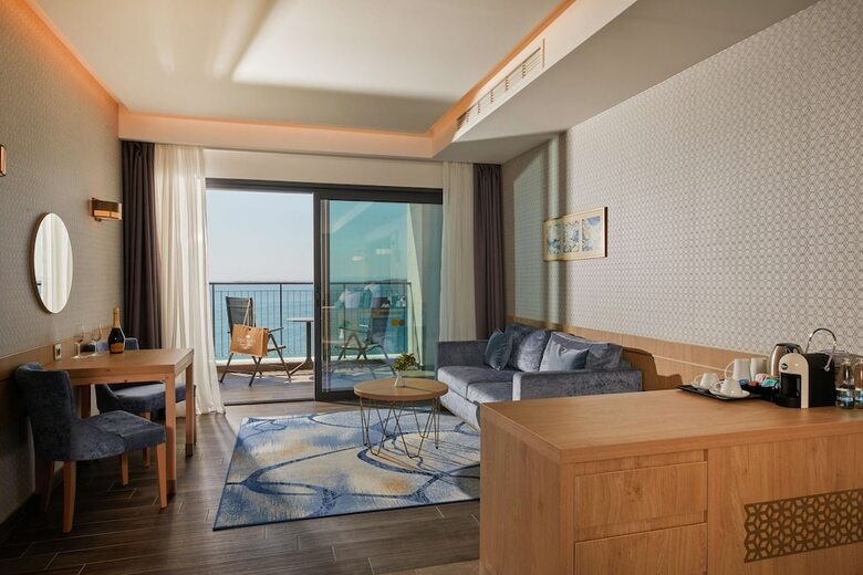 Hotel Secrets Sunny Beach Resort And Spa - Adults Only