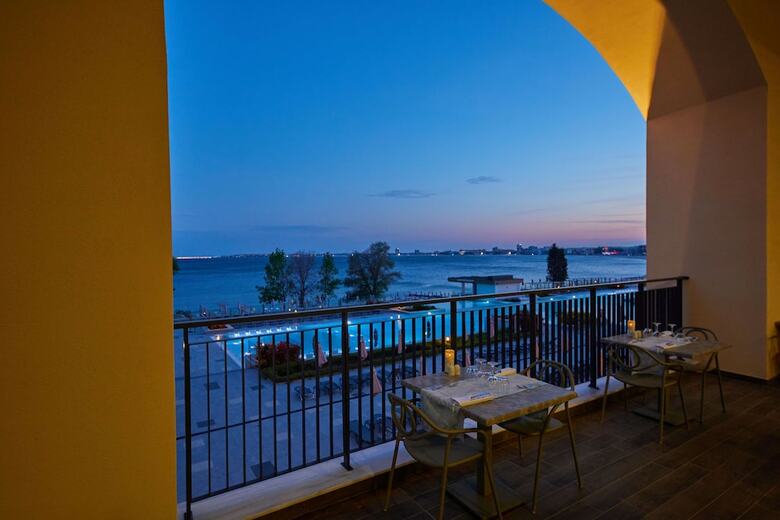 Hotel Secrets Sunny Beach Resort And Spa - Adults Only