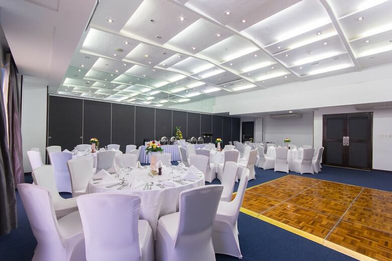 Hotel Microtel By Wyndham Mall Of Asia