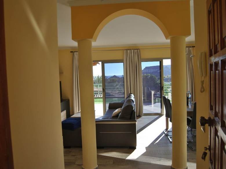 Villa Sunset Tauro