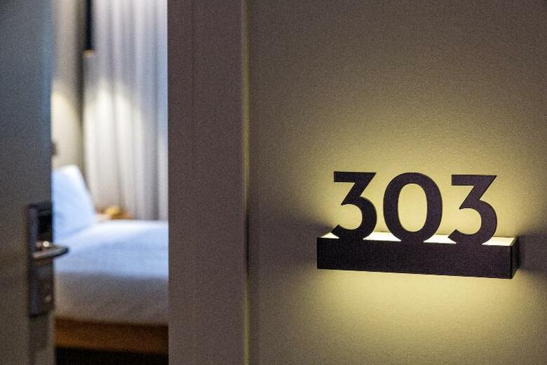 Hotel Bob W Eolou