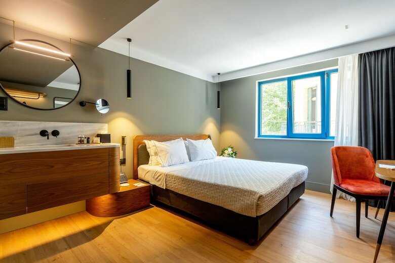 Hotel Bob W Eolou