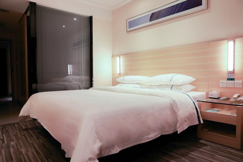 Hotel Cc Inn Guangzhou Renhe Station