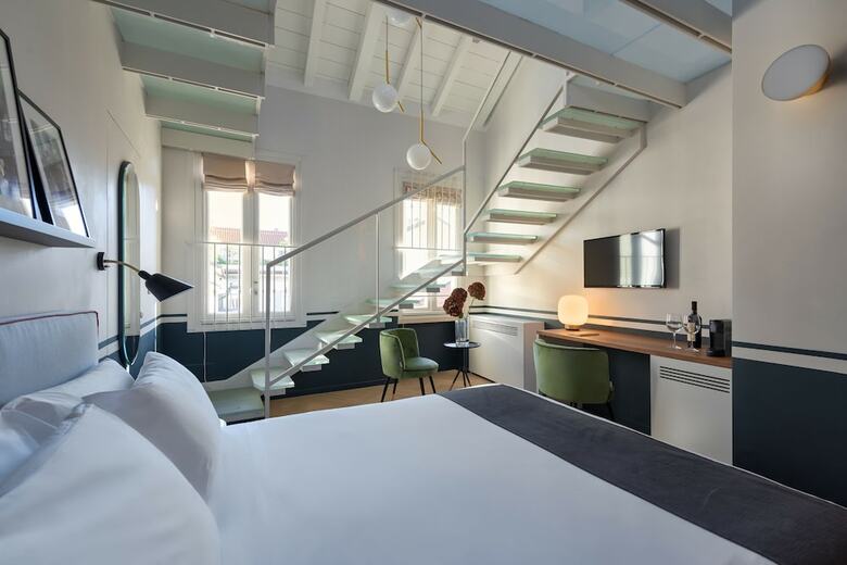Posada Velvet Grey Boutique Hotel