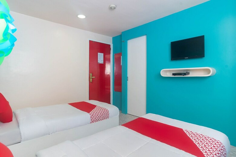Hotel Oyo 155 Europa Breakfast And Bed