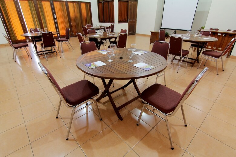 Hotel Disaster Oasis Training Center