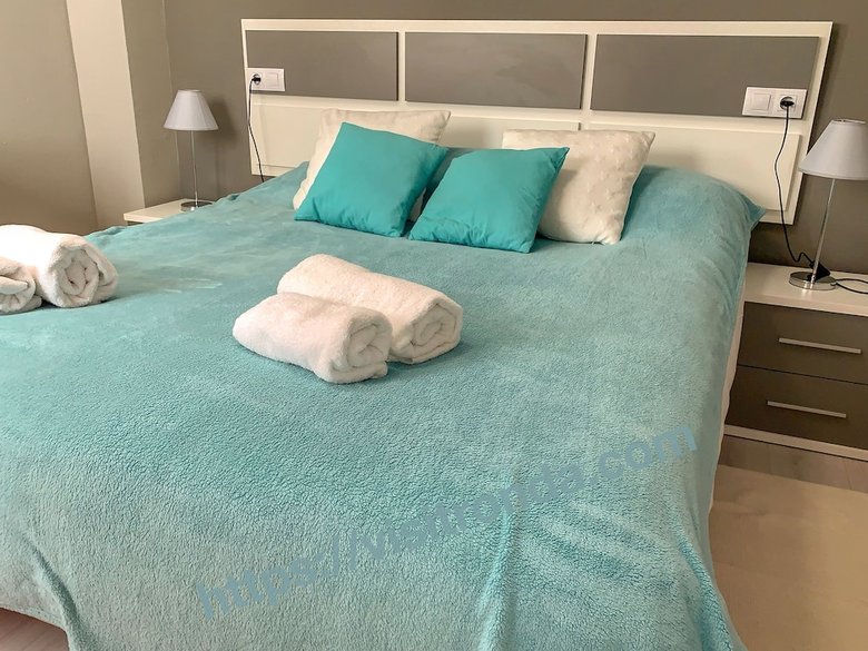 Modern Luxury Apartment Near City Center