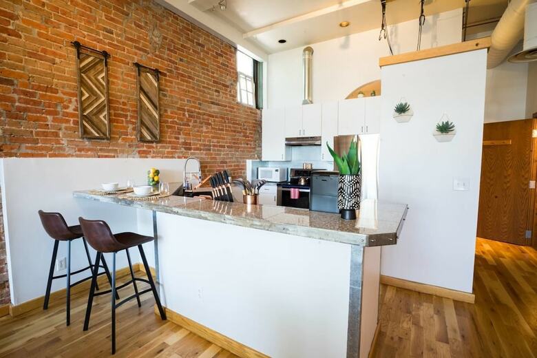 Apartamentos Modern Lohi Loft In Historic Building