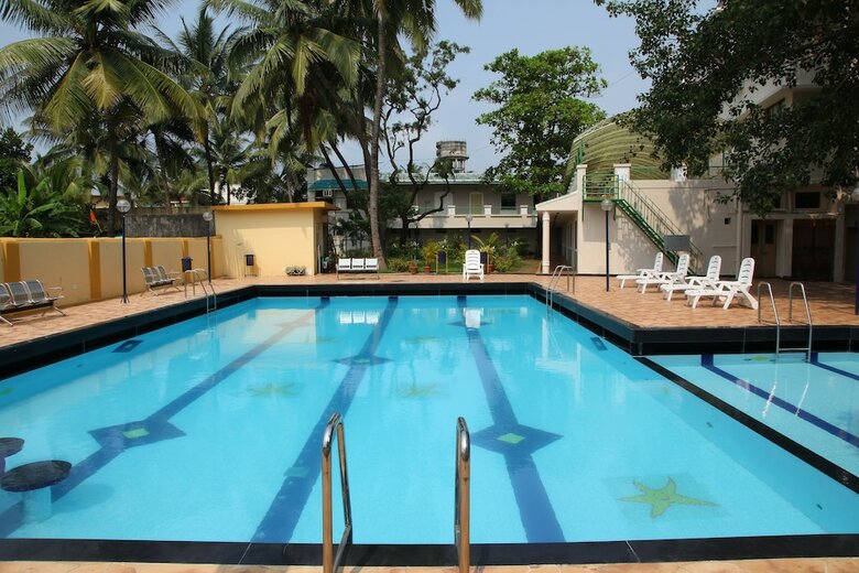 Hotel Ravi Kiran
