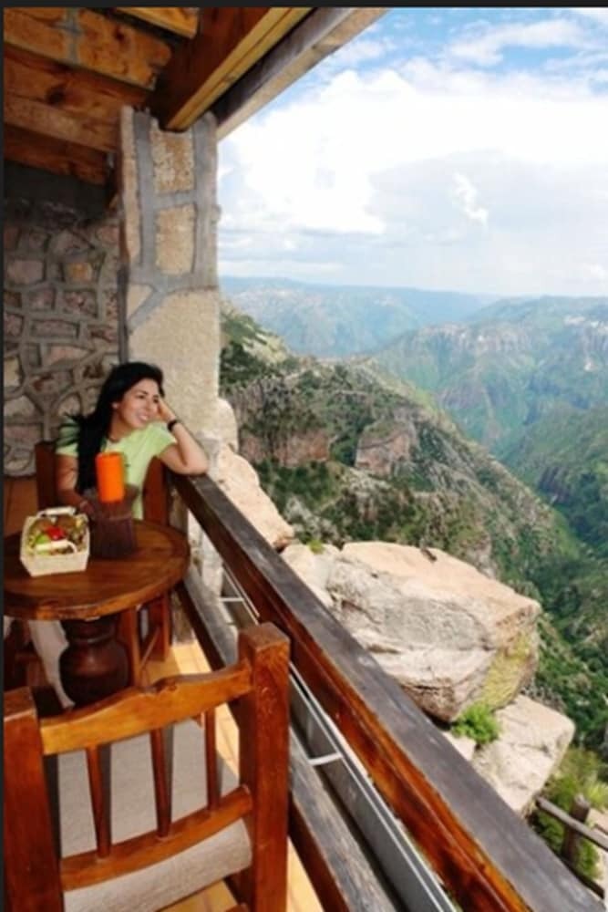 Hotel Divisadero Barrancas