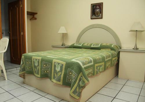 Hotel Plaza Tarasca