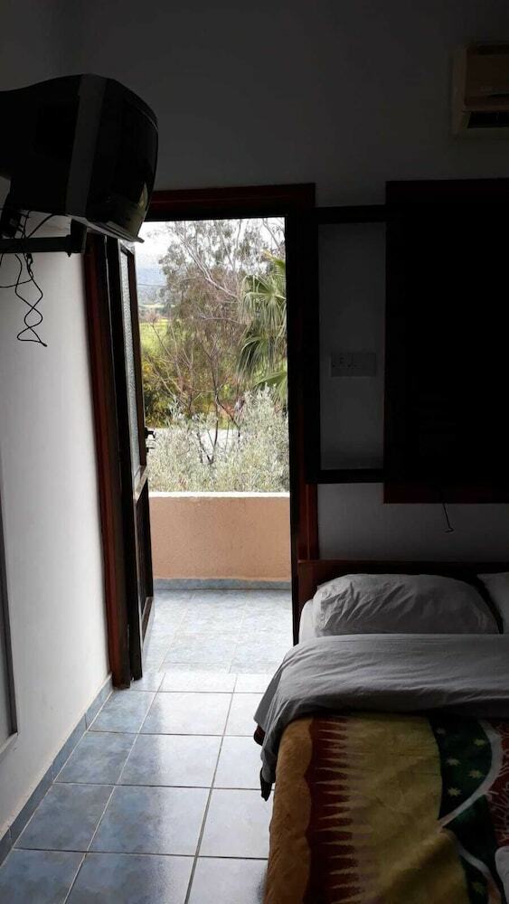 Pension Theresa Hotel At Karpaz Peninsula