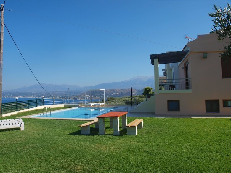 Villa Roula 3br Sea View Viila In Chania