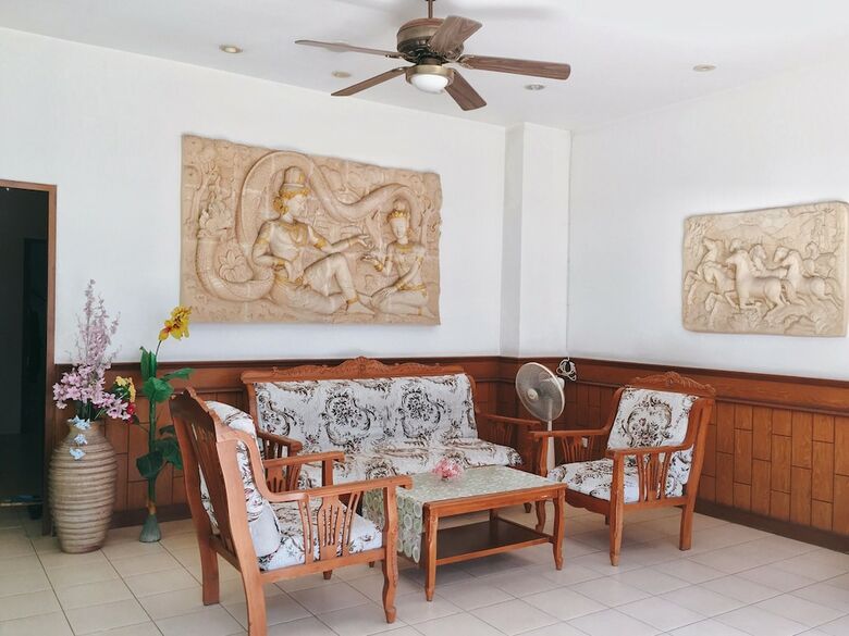 Hotel Rawai Guesthouse